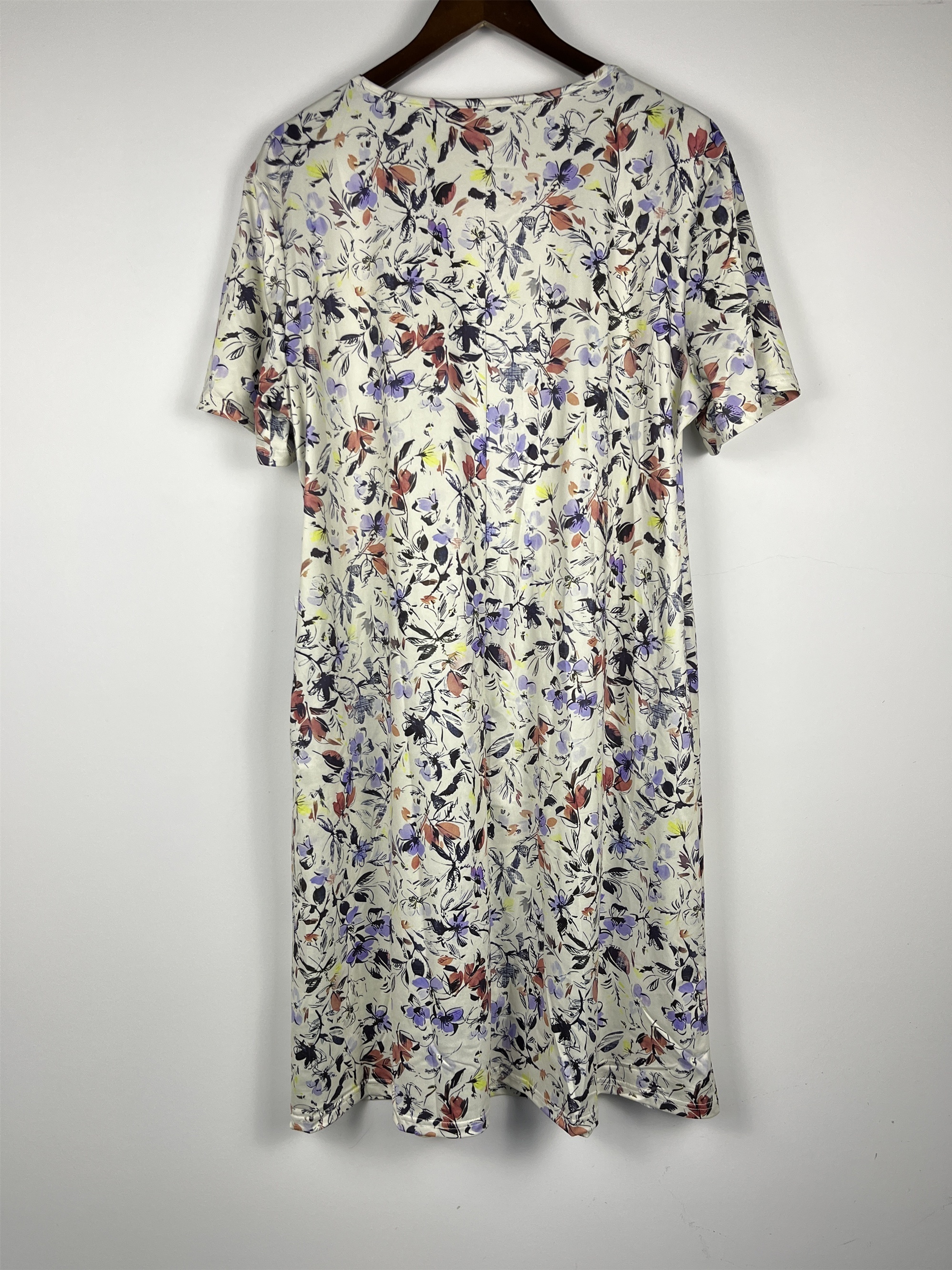 Plus Size Casual Dress, Women's Plus Random Floral Print