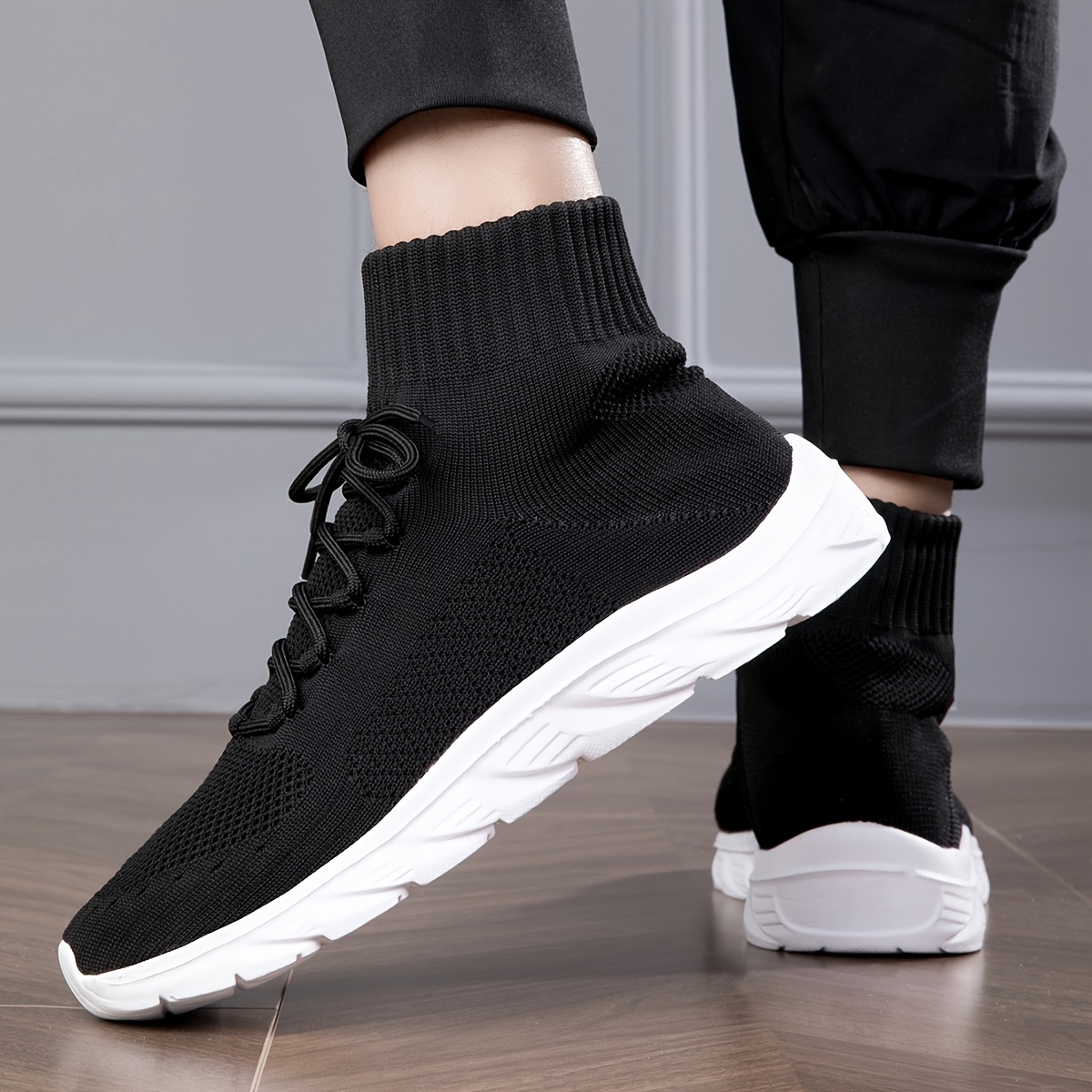 Men Running Shoes Women Shark Sneakers Breathable Sock Outdoor