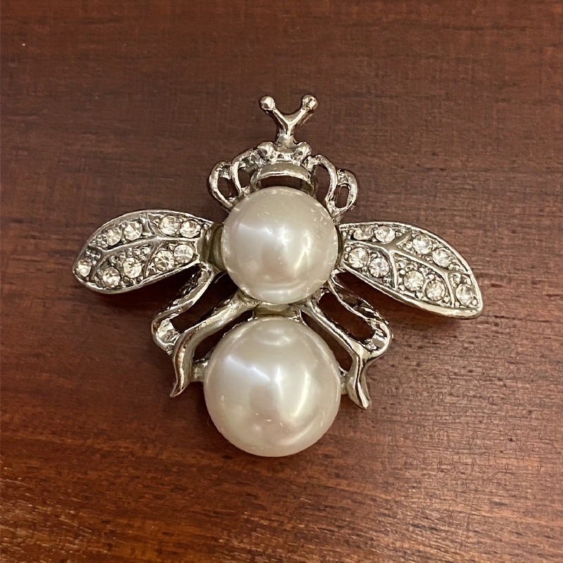

1pc Elegant Bumble Bee Brooch For Men With Pearls And Rhinestones - Perfect Accessory For Formal And Casual Wear