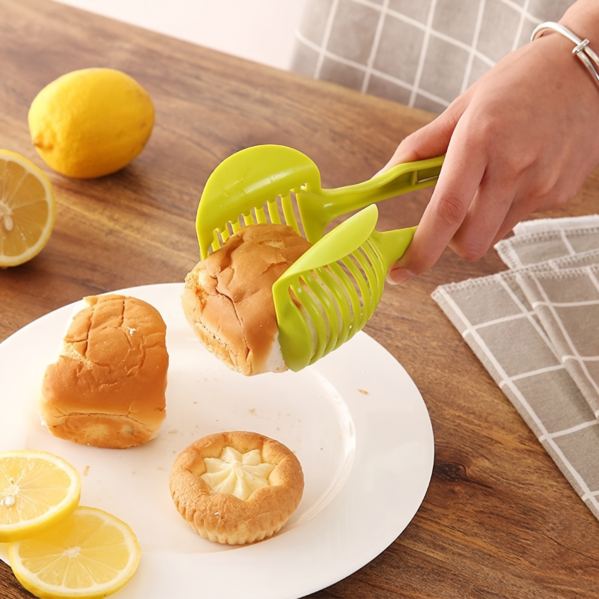 1pc Tomato Lemon Slicer Holder Round Fruits Onion Cutter Guide Vegetable  And Fruits Shreader Tong Kitchen Gadgets Kitchen Accessories - Home &  Kitchen - Temu