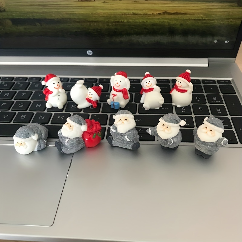 Mini Christmas Snowman Ornaments,cute Cotton Clothes Santa Claus Interior  Figurines,holiday Gifts Micro Landscape Decoration Car Interior Table  Accessories - Temu