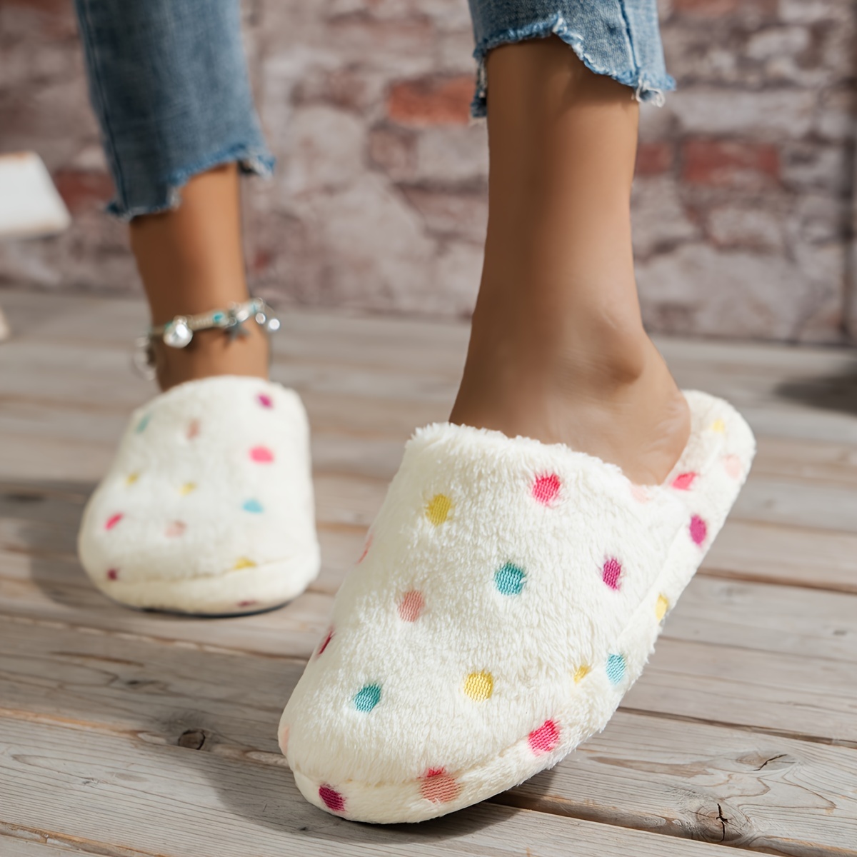

Warm Polka Dot Pattern Slippers, Casual Slip On Plush Lined Shoes, Comfortable Indoor Home Slippers