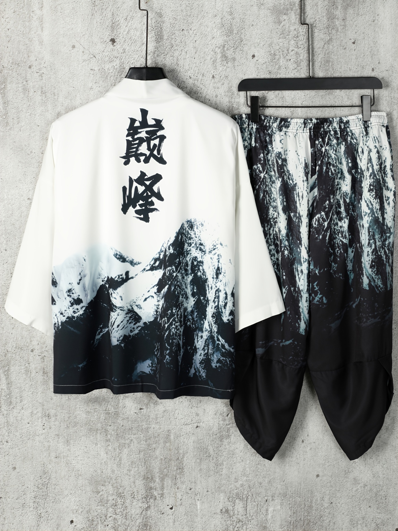 Foxy Legs Pants  Clothing patterns, Kimono cardi, Pants sewing