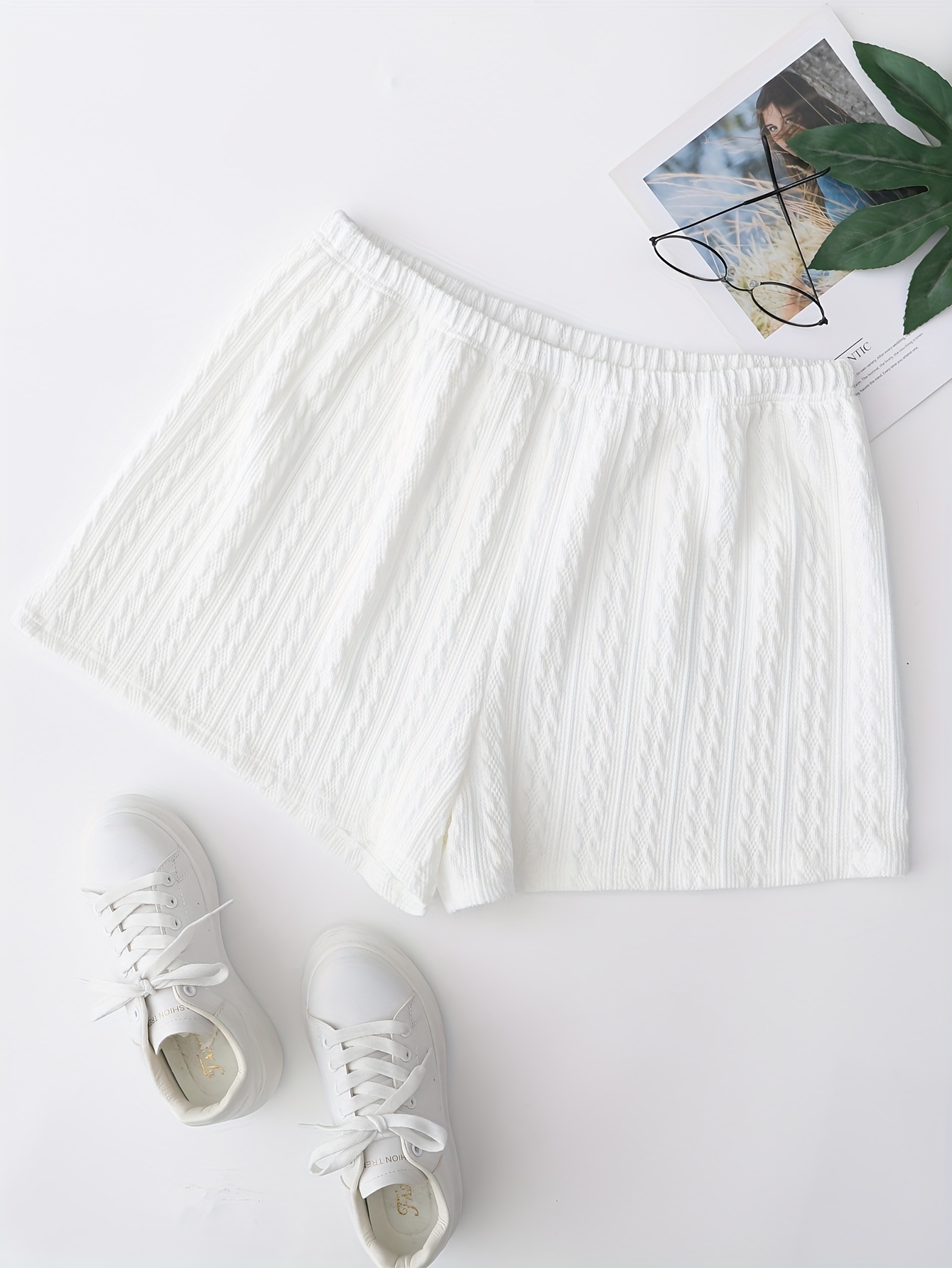 Womens Plus Size Adjustable Elastic Waistband Hollow Out Solid Color Casual Shorts