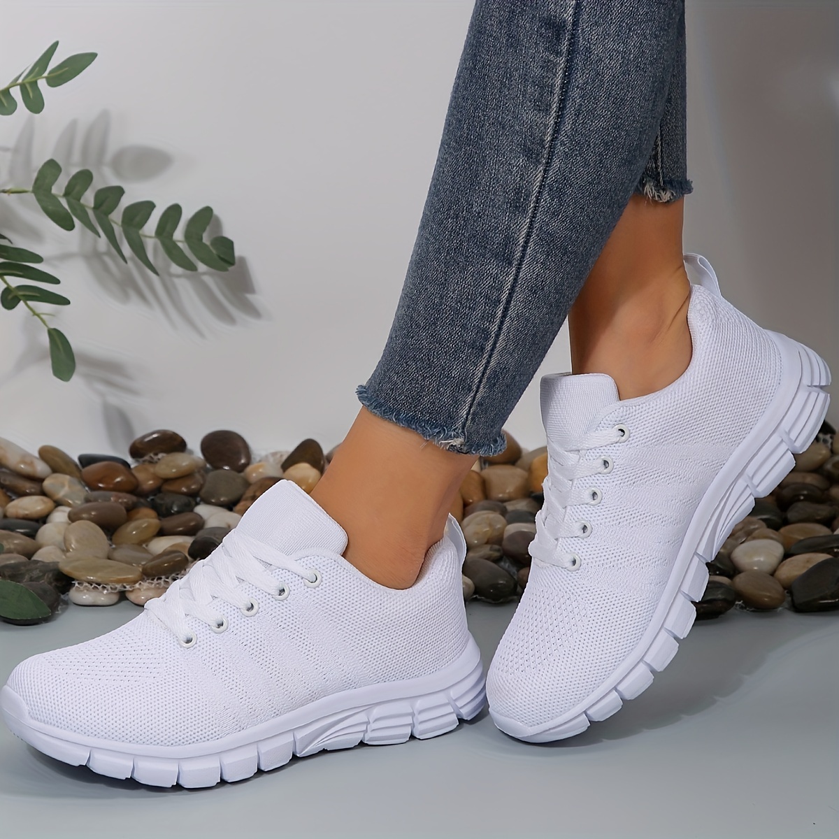 Women's Lightweight Mesh Sneakers Anti slip Soft Sole