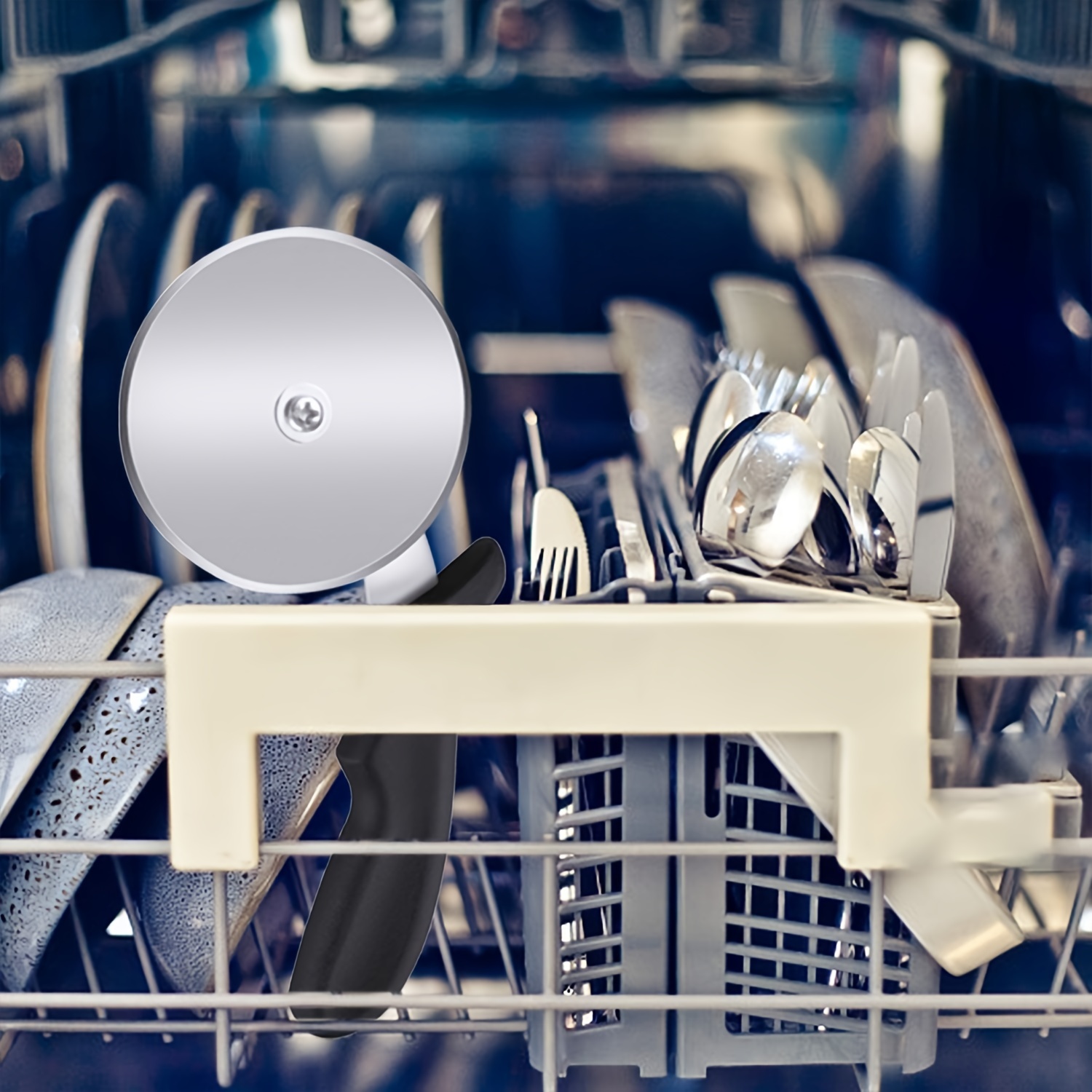 Classic Pizza Cutter Wheel, Kitchen Utensils