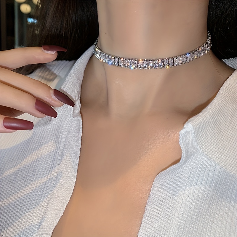 

Luxury Zircon Shiny Choker Necklace Short Clavicle Chain Personality Funky Neck Jewelry For Women