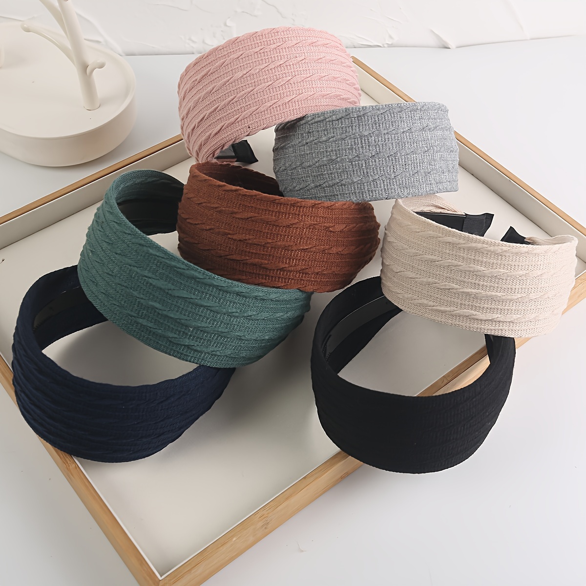 

1pc Elegant Wide-brimmed Fabric Headband Fashion Simple Solid Color Hair Hoop Hair Accessories For Women