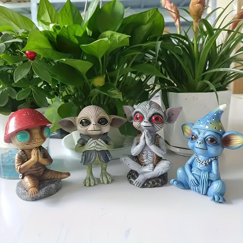 Baby Yoda / Elf Doll /baby Alien/duende /gnome/ Elf 