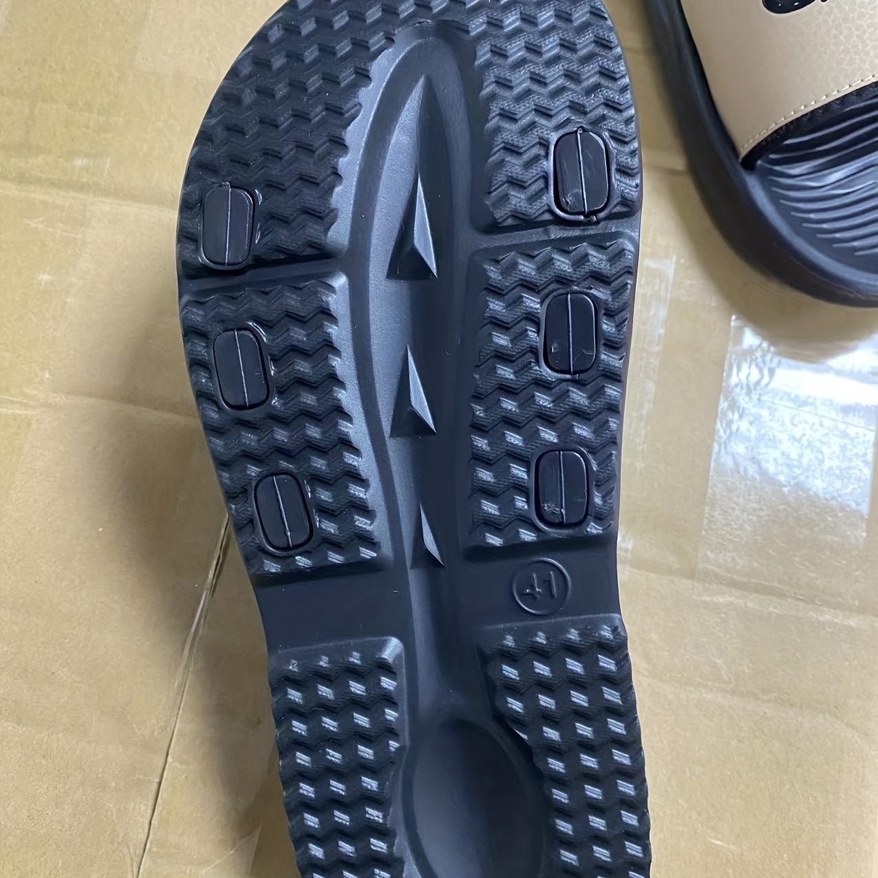 Men's Adjustable Hook & Loop Outdoor Slides