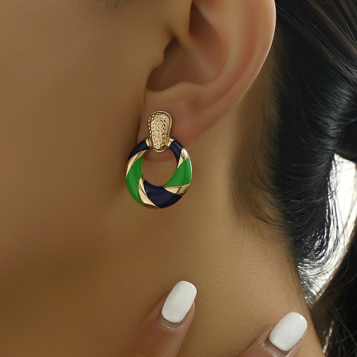 Women's Fashion Pastoral Windmill Pattern Spiral Enamel Stud Earrings