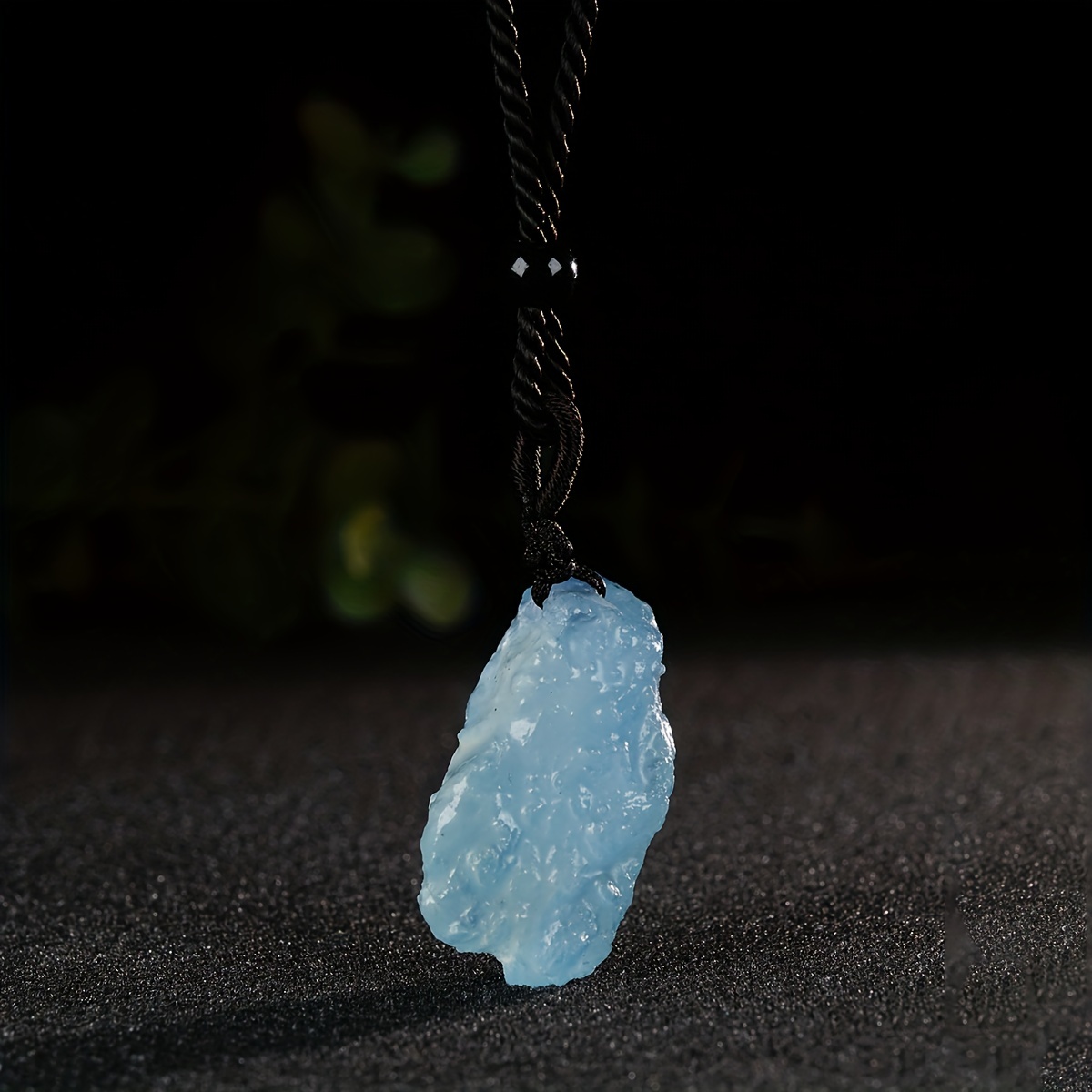 Natural Aquamarine Stone Pendant For Men And Women With Shape Ice