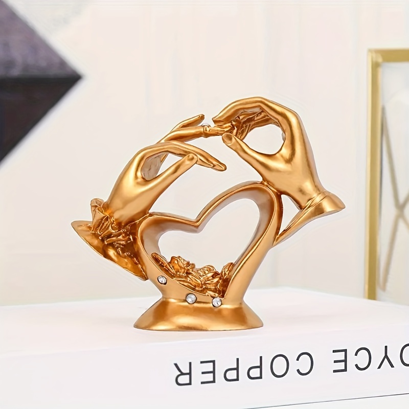 A -shaped Decorative Piece For Hand Adornment.