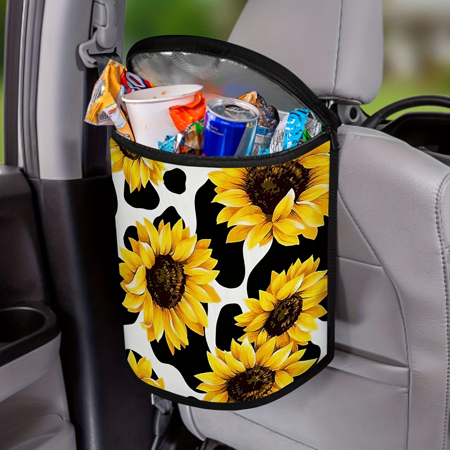 Mua Lusso Gear Car Trash Can with Lid and Removeable Liner, Hanging Car  Trash Bag with Hooks, Waterproof Fabric Car Garbage Bin, Automotive Travel,  Trashcan car Accessories, for Truck Van and SUV (