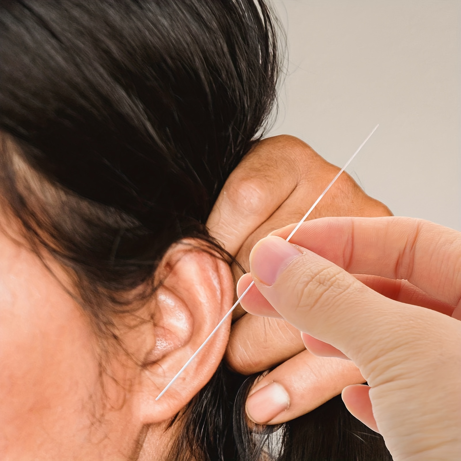 Earring Cleaner for Pierced Ears - Earrings Hole Cleaner,Piercing Aftercare  Cleaner Ear Hole Cleaning Lines, Ear Piercing Care Cleaning Tool for Girls  Women 