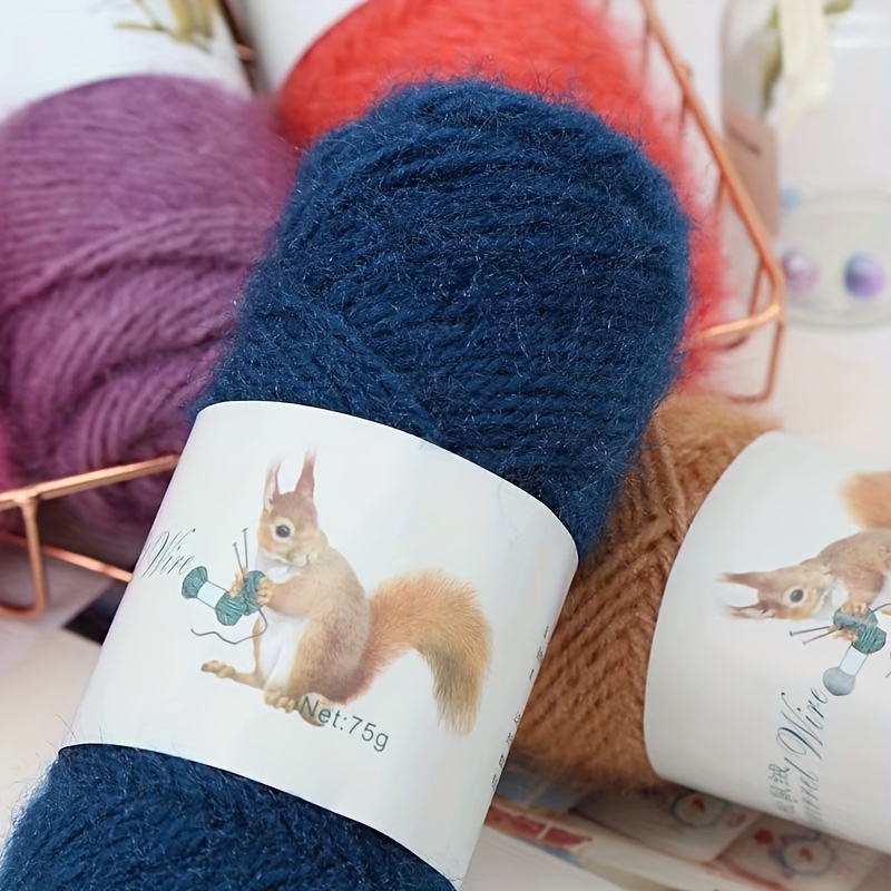 oAutoSjy 3 skeins Solid Color Squirrel Yarn Soft Knitting Yarn Crochet Yarn  Squirrel Cashmere Yarn Fluffy Wool Yarn for Crocheting and Knitting