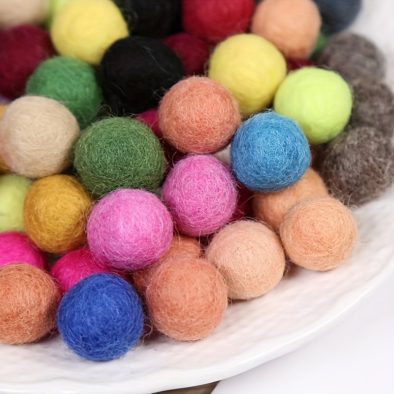 20pcs Felt Plush Balls, 2cm/0.78 Inches Wool Felt Balls, Handmade