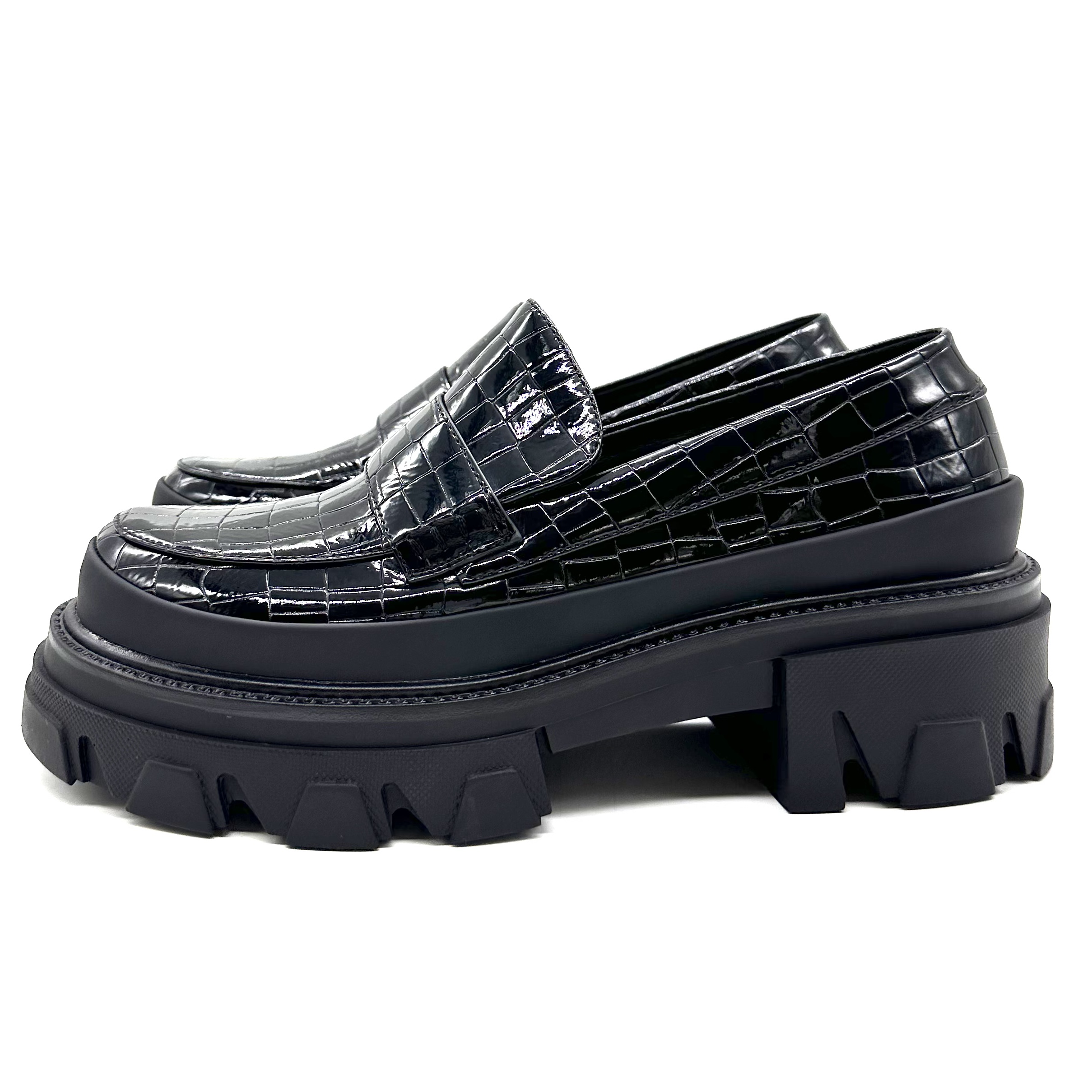 Croc store loafers womens