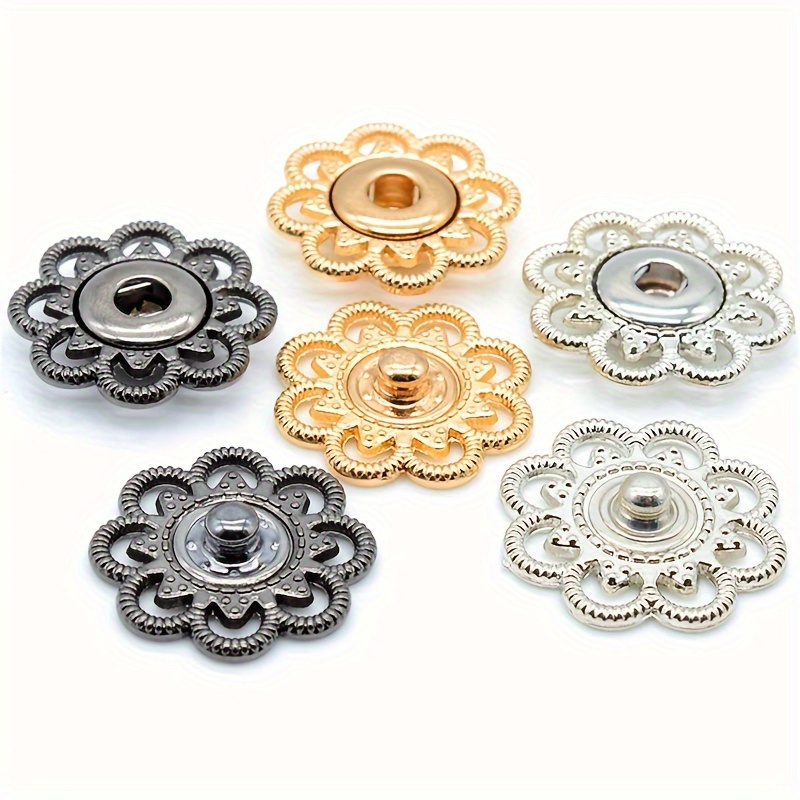 Clothing Buttons & Decorative Fasteners