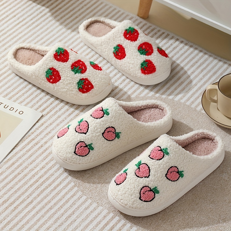  Kawaii Open Toe Slippers Women's Cute Strawberry Fluffy Cozy House  Shoes Sandals Fur Warm Comfy Slip On Slide Slippers (6,Pink)