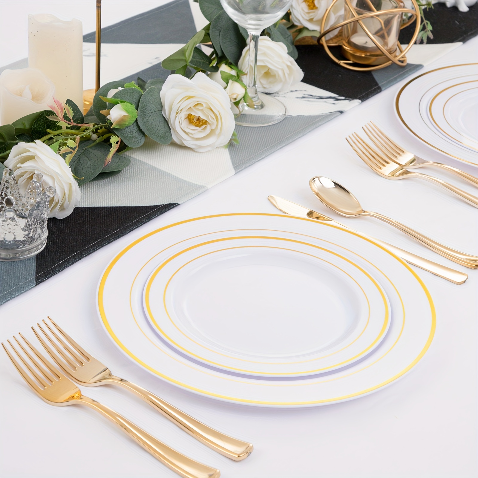 N9R 125 platos de plástico blanco con borde dorado y juego de cubiertos  desechables de plástico dorado, incluye 25 platos de cena, platos de  postre