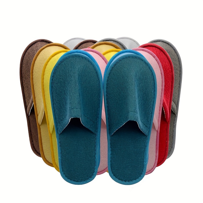  8 Pairs Disposable Slippers, 2 Size Individually