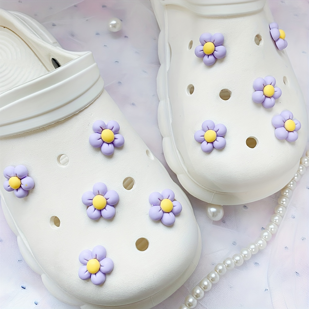 10 pcs. Flowers Shoe charms for crocs shoes