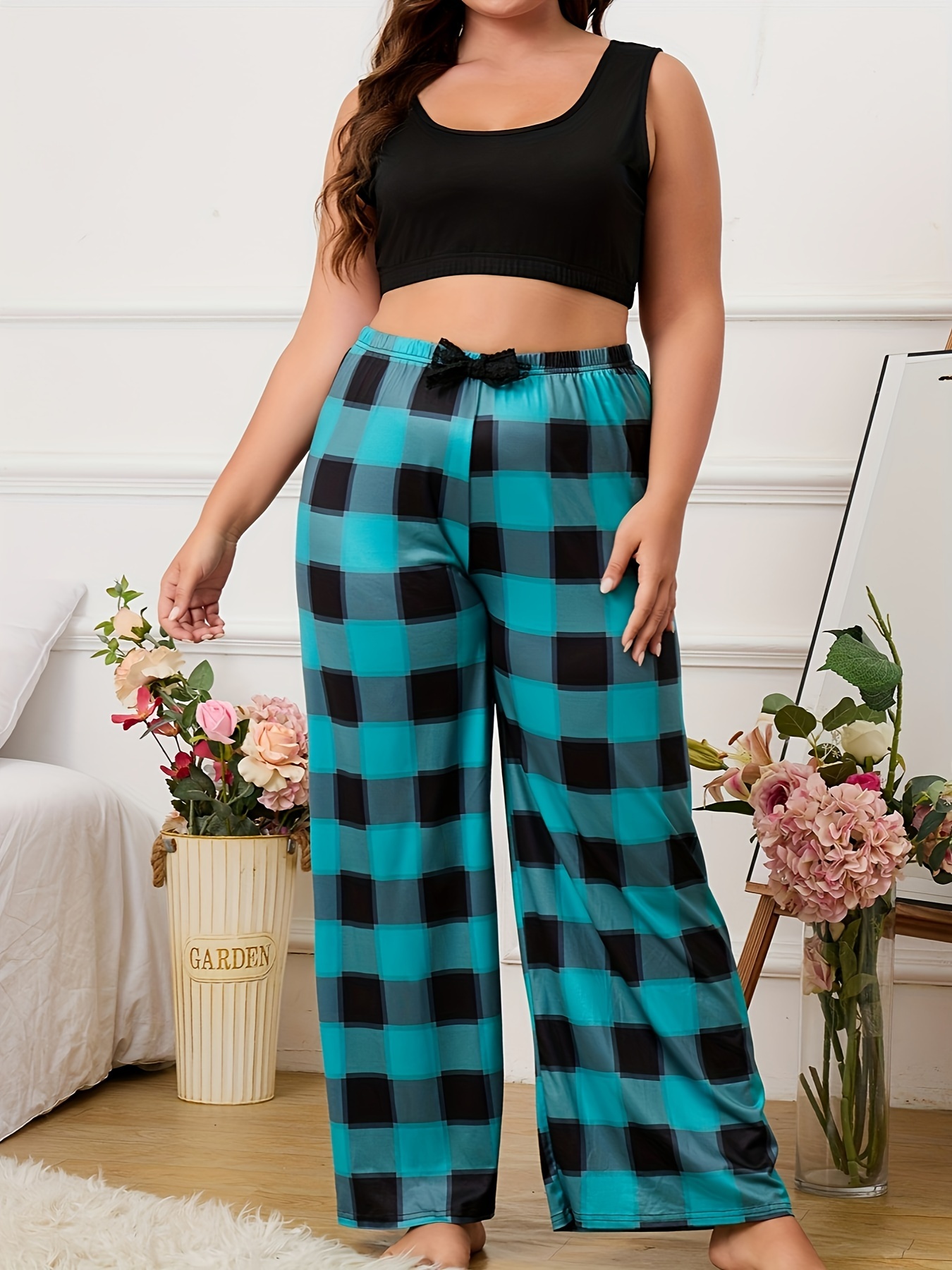 Plus Size Solid Color Cami Top Short Pajamas Set Women's - Temu Canada
