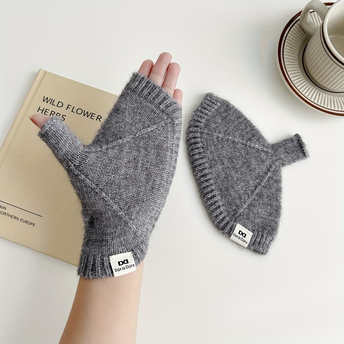 Light Luxury Monochrome Gloves Short Fingerless Warm Gloves Autumn Winter Coldproof Writing Gloves,Temu