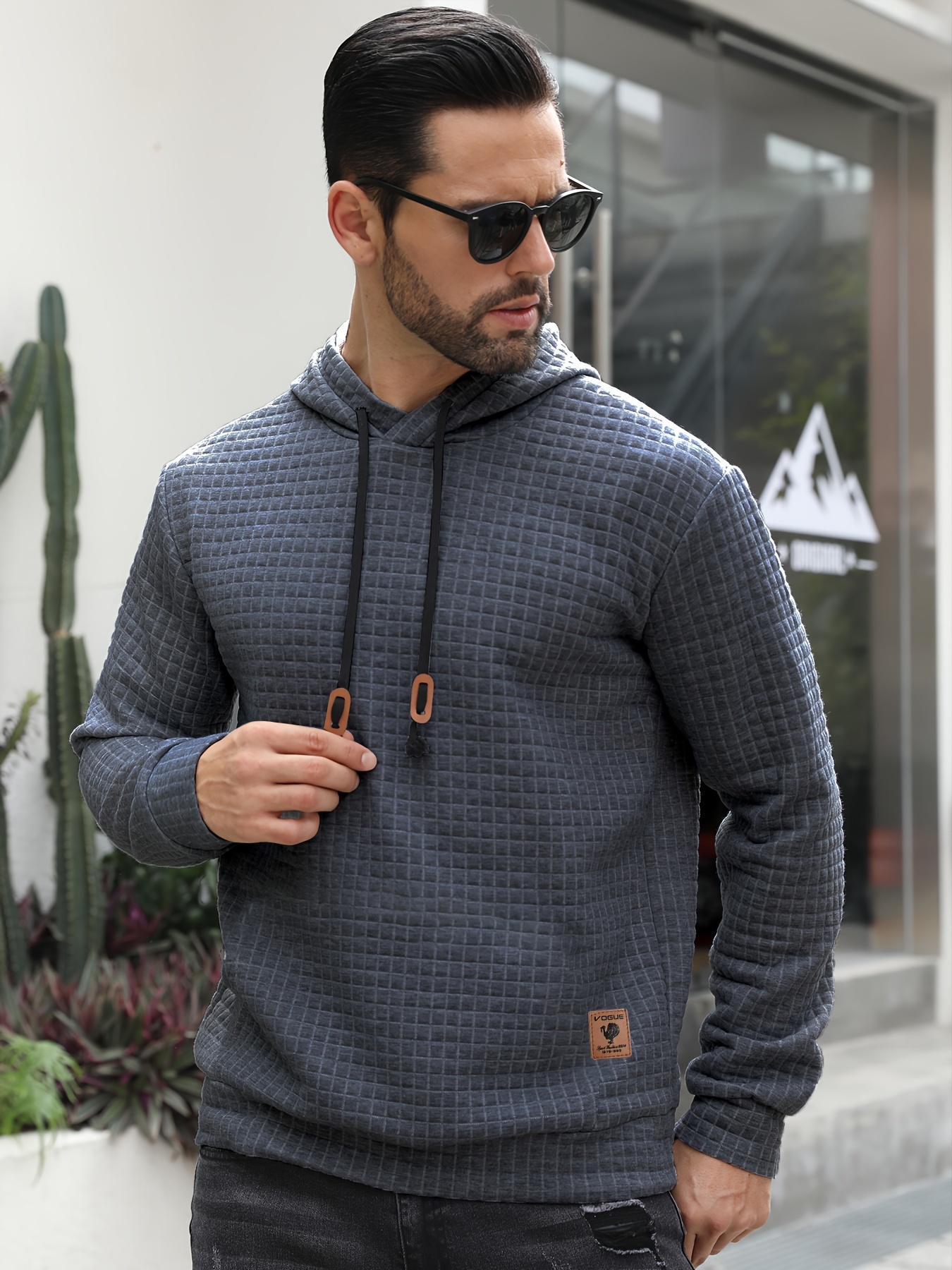 Men's Fashion Hoodies And Sweatshirts Lightweight Warm Solid Color Long  Sleeve Padded Hooded Pullover Sweater With Pockets
