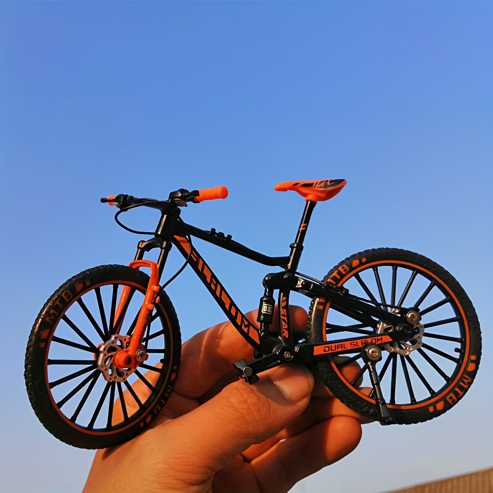 Jouet de doigt de vélo en alliage moulé, réplique pour maison de poupée,  vélo de montagne