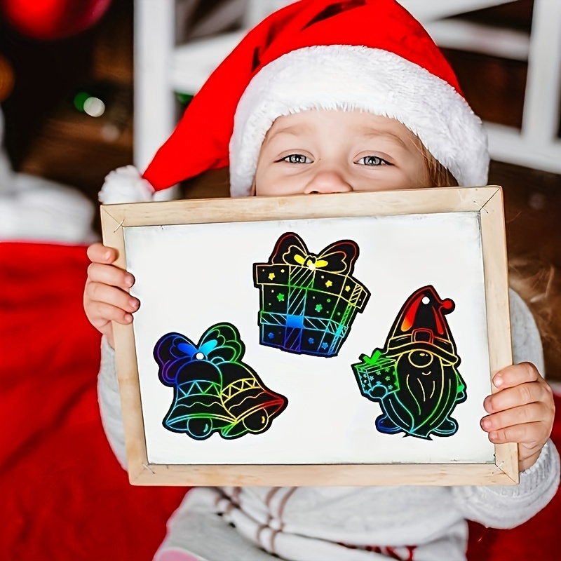 Max Fun Christmas Craft Scratch Art for Kids Magic Rainbow Scratch Paper  Hanging Cards, 48PCS Christmas Ornaments for Kids Party Favors Supplies  Stocking Stuffers Educational Toys