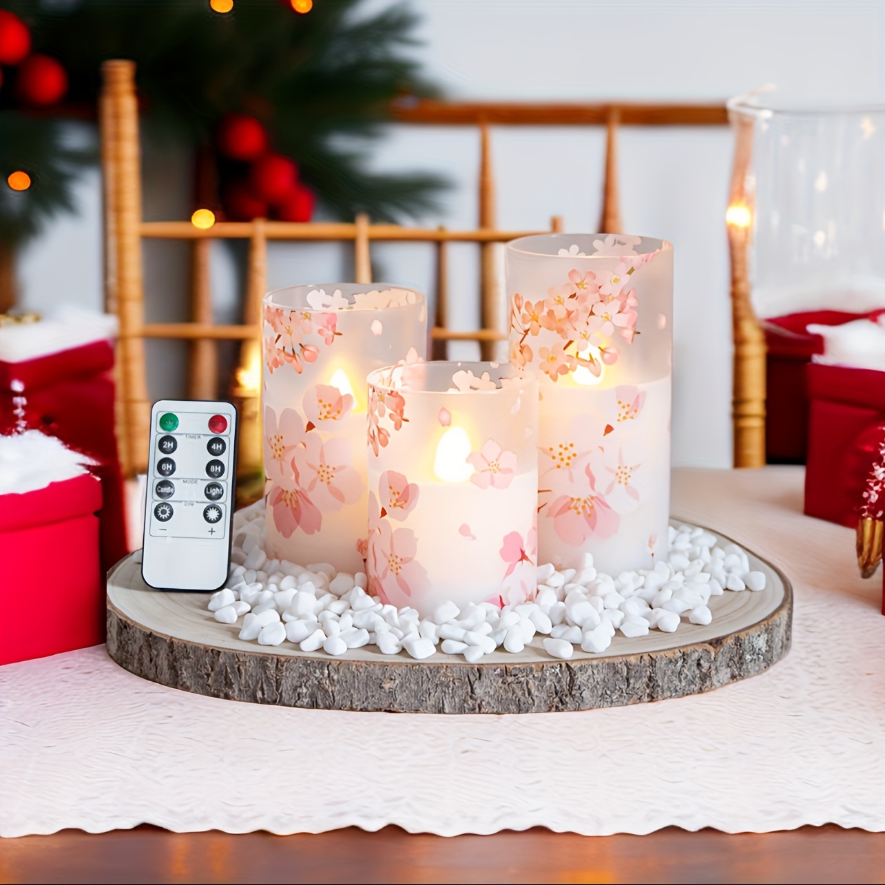 Homemade Christmas - Decorate a pillar candle