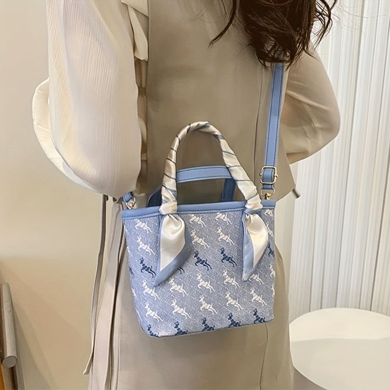 Mini Geometric Graphic Flap Square Handbag, Women's Scarf Decor