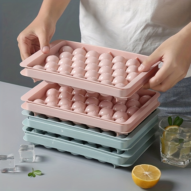 Large Ice Ball Molds Reusable 4 Grids Ice Cube Tray with Lid
