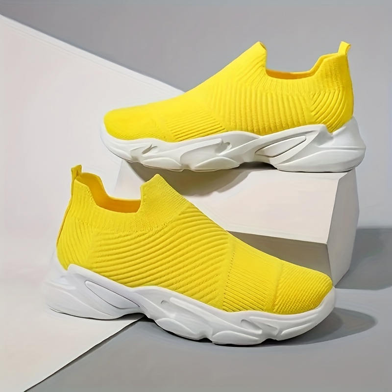 Women's Lightweight Knitted Running Shoes Breathable Low Top Sneakers