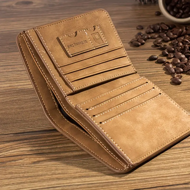 Men's Retro Style Luxury Leather Foldable Wallet (various colors)