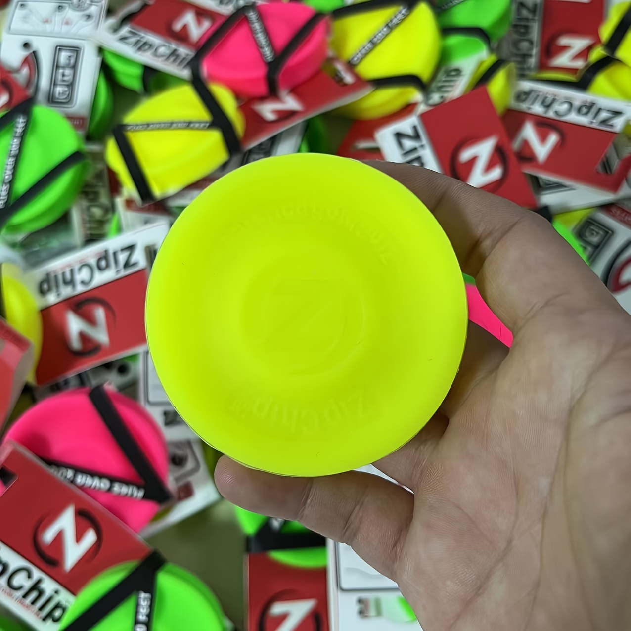 Zip store chip frisbee