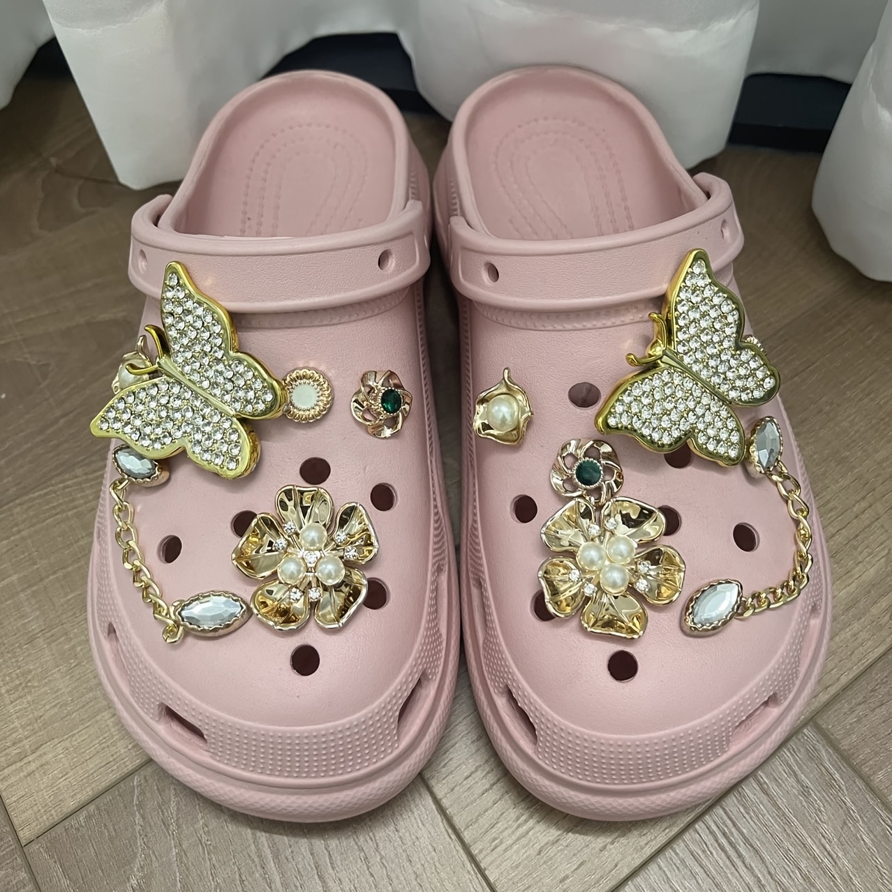 Bling Shoes Charms for Croc Shoes Decoration/Diamond Charms for Girls and  Women/Luxury Sandal Charms with Luxury Clog Accessories/Women Girls Party