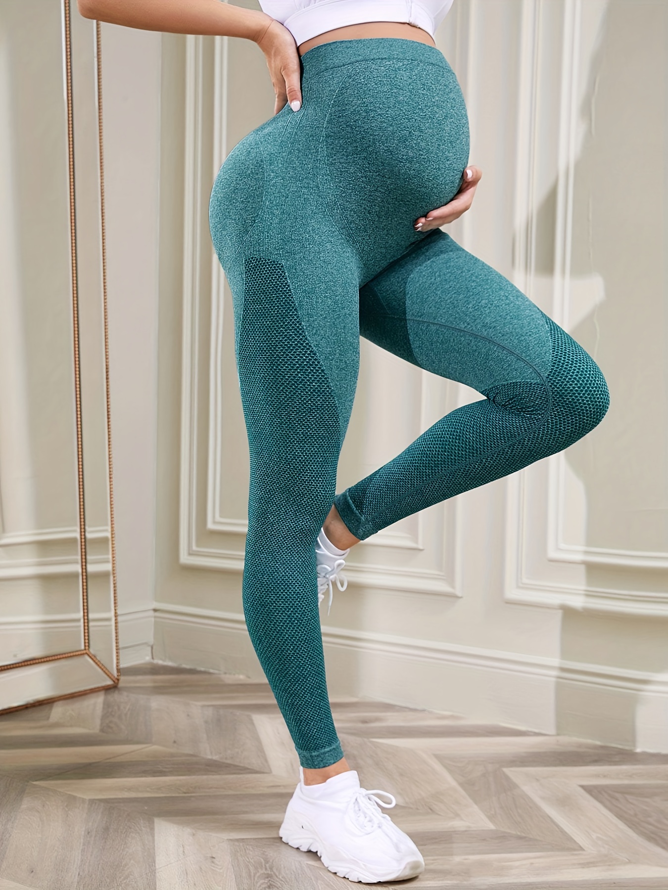 Women's Comfy Elastic Seamless Maternity Sweatpants for Yoga
