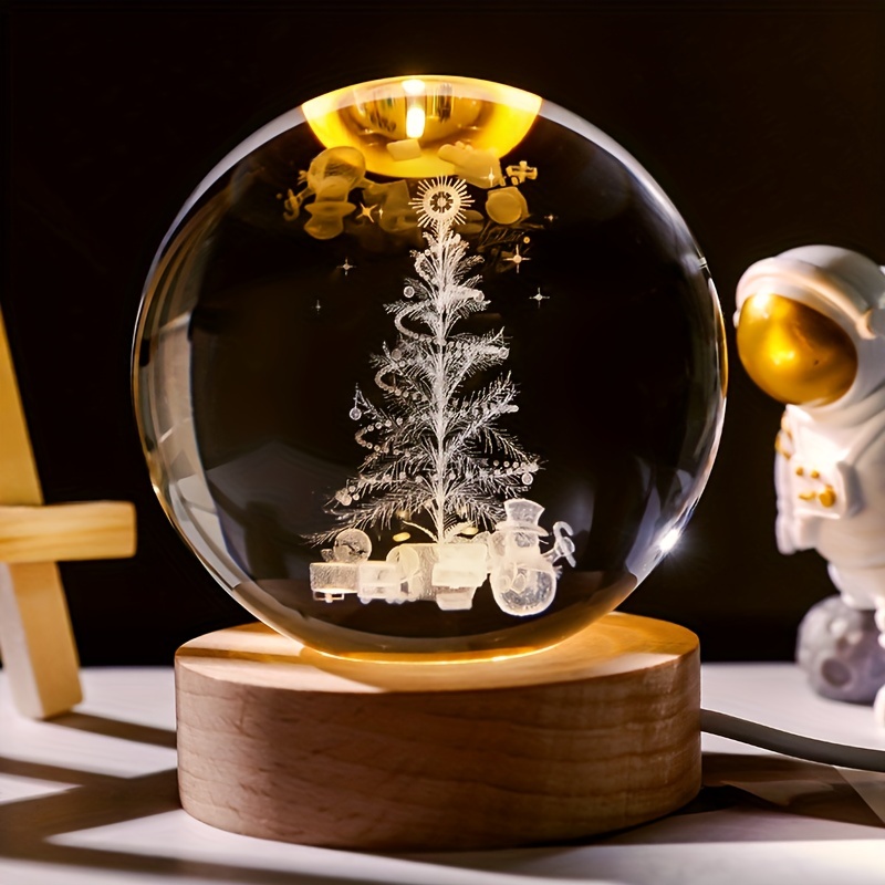  HANASE Bola de cristal 3D grabada para decoración del árbol de  Navidad, esfera de cristal, decoración del hogar, adorno de bola de regalo,  con base de metal, 3.1 in : Hogar