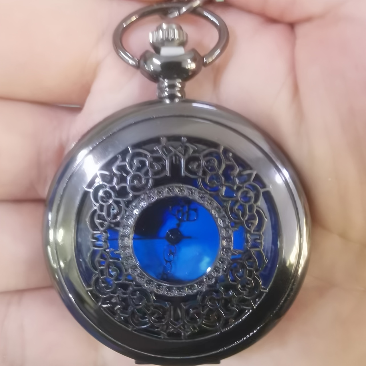 Dropship Alice In Wonderland Pocket Watch Girl Pattern Cover Clock Women  Practical Alloy Slim Chain Pendant Watches to Sell Online at a Lower Price