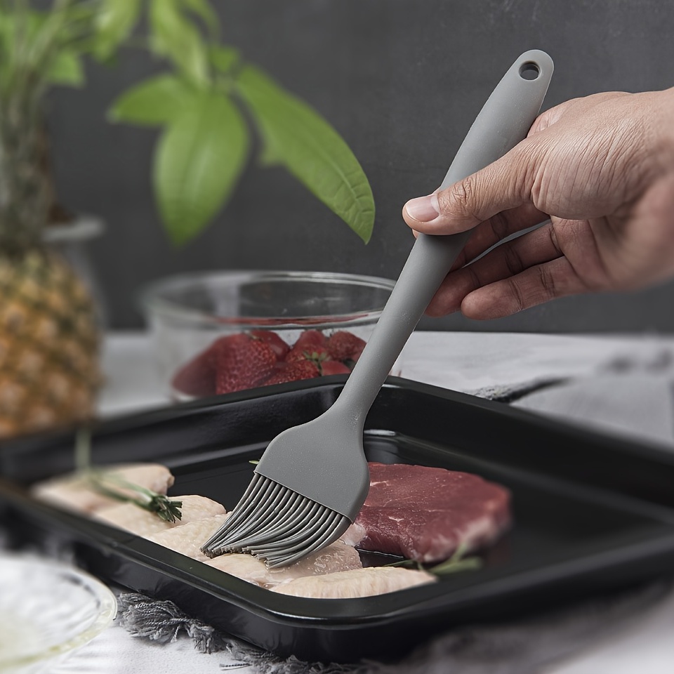 Unique Bargains Kitchen Gadget Plastic Handle Heat Resistant Baking Grilling Pastry Brush Cyan - Clear,Cyan