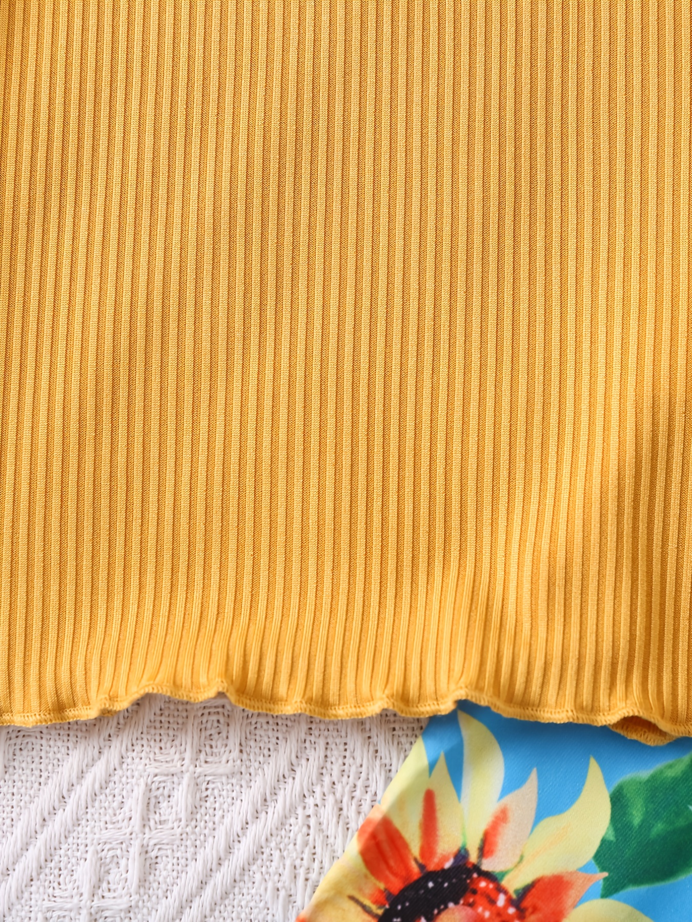 Camiseta de manga corta para niña pequeña, con estampado de flores,  pantalones acampanados, ropa infantil para 1 a 6 años (naranja, 1-2 años)