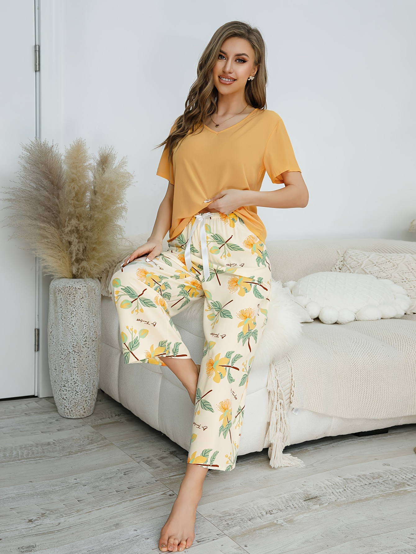 Floral Pajama Set Short Sleeve V Neck & Bow Pants