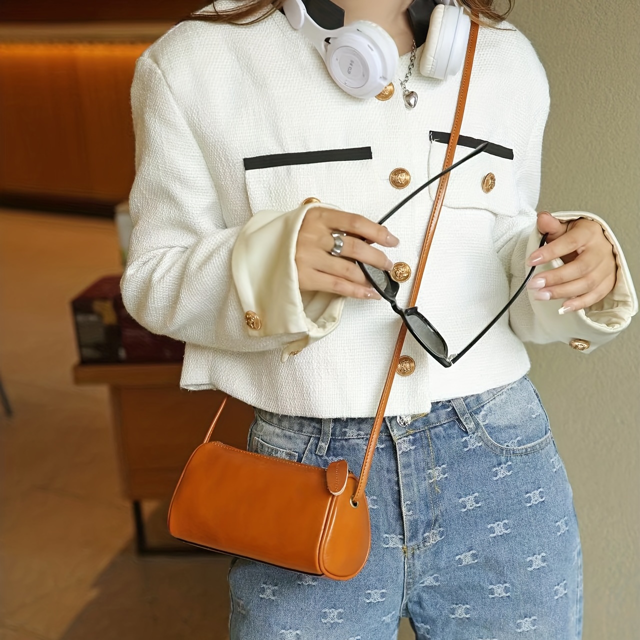 New Cylinder Shape Crossbody Bag Womens Mini Barrel Handbag Women Cylinder Bag Korean Crossbody Bag