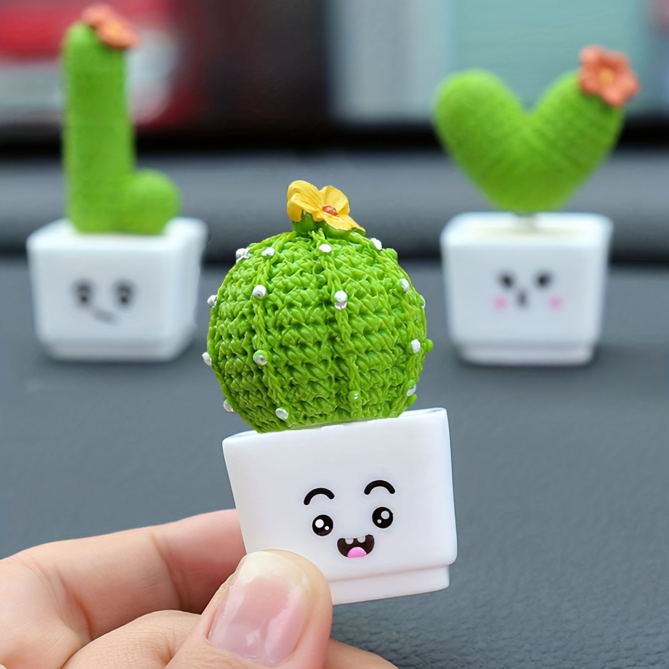 4 Pièces Décoration Pour Voiture En Forme De Cactus Créatif Et Mignon En  Résine, Mini Pot De Plantes, Mode en ligne