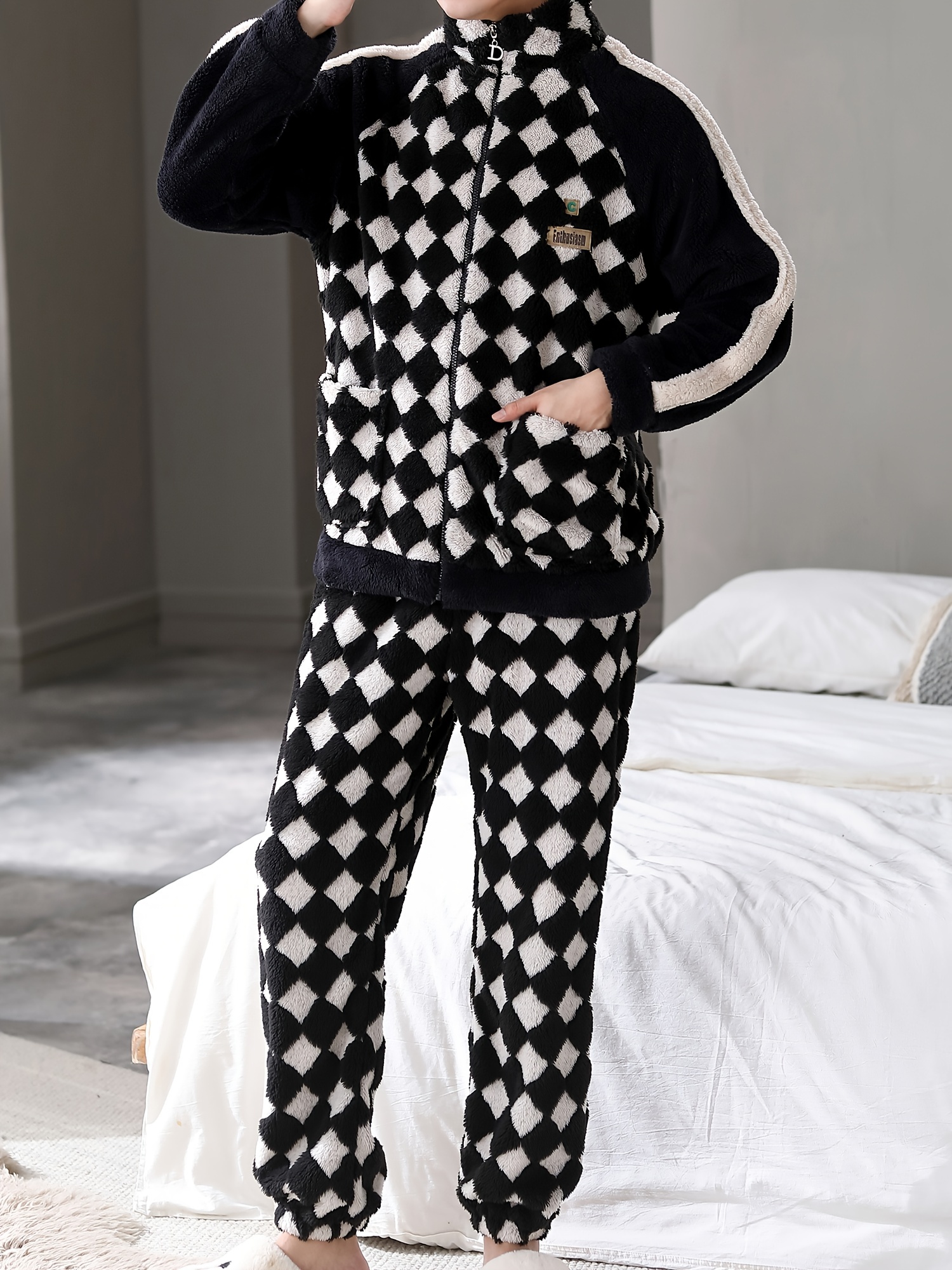 Men's Warm Cozy Fluffy Flannel Fleece Hooded Pajamas Set - Temu New Zealand
