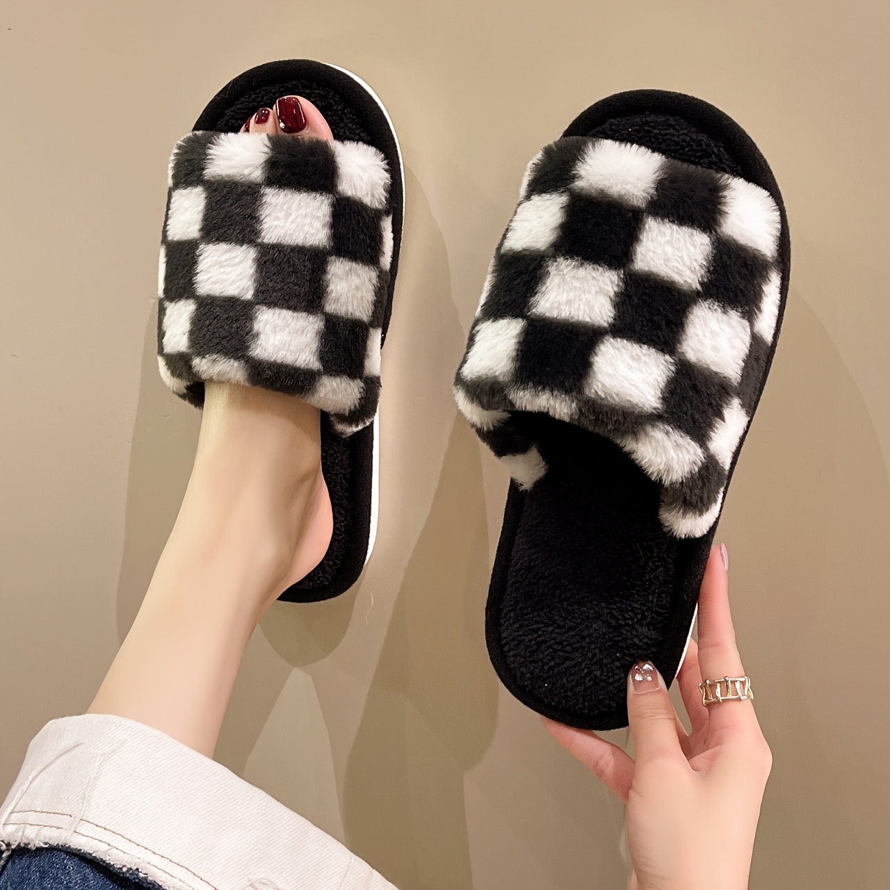 checkerboard slippers pattern