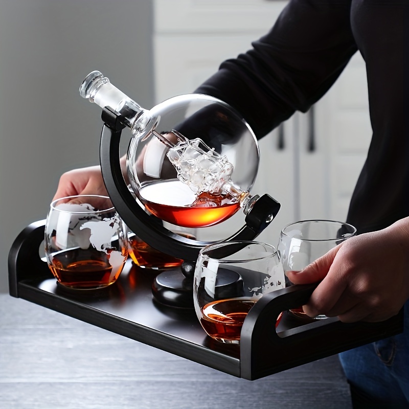 Whiskey Decanter Set for Men and Women - Whiskey Decanter, 2 Rocks Whiskey  Glasses, 8 Stainless Steel